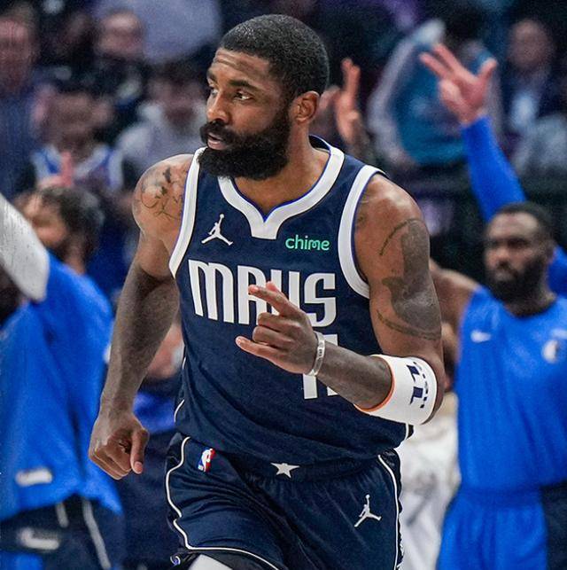 在对手防守 在对手防守