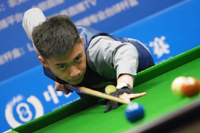 中展现了其 中展现了其